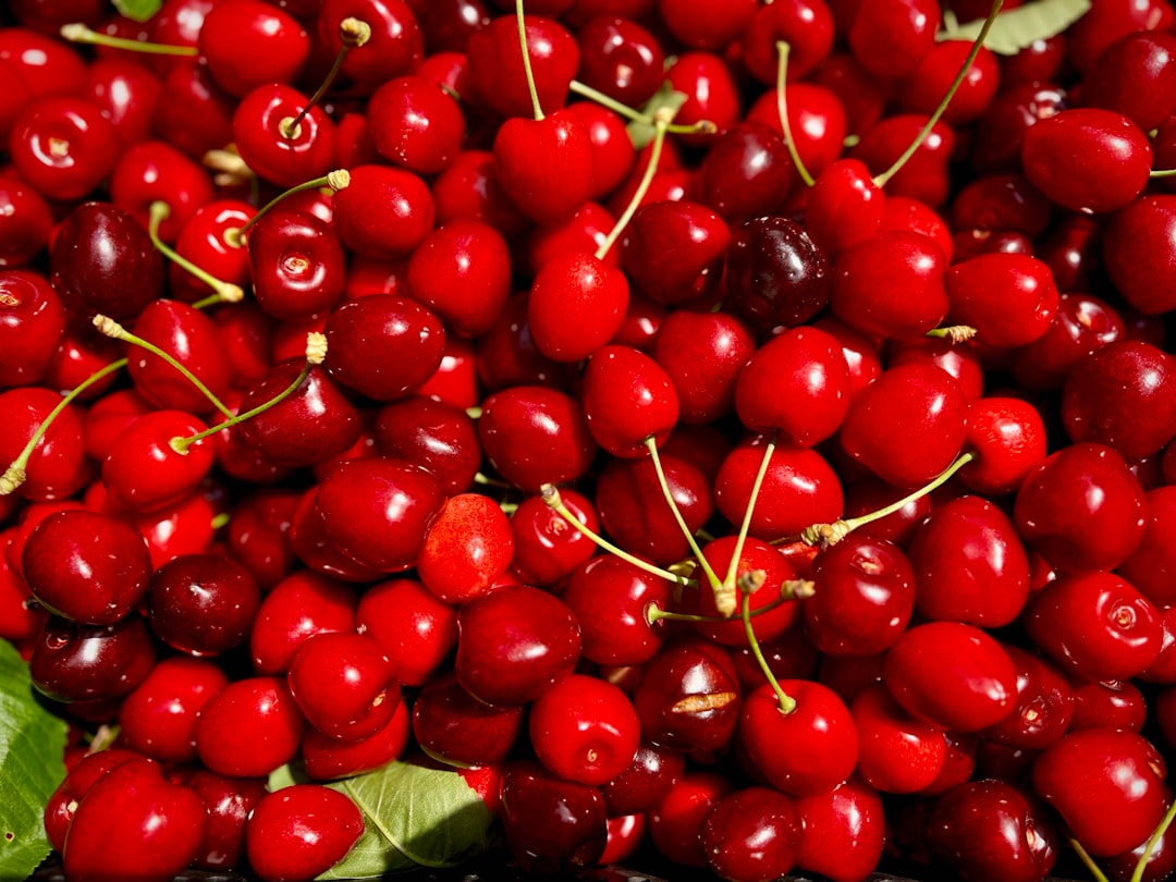 entdecken sie saftige und süße kirschen – perfekt für snacks, desserts und gesunde rezepte.