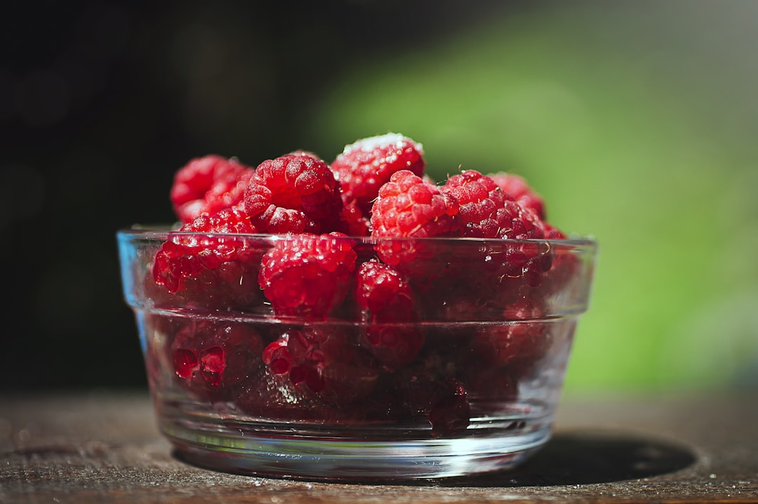 entdecken sie die gesundheitlichen vorteile von himbeeren, reich an antioxidantien, vitaminen und ballaststoffen für ein stärkeres immunsystem und bessere verdauung.